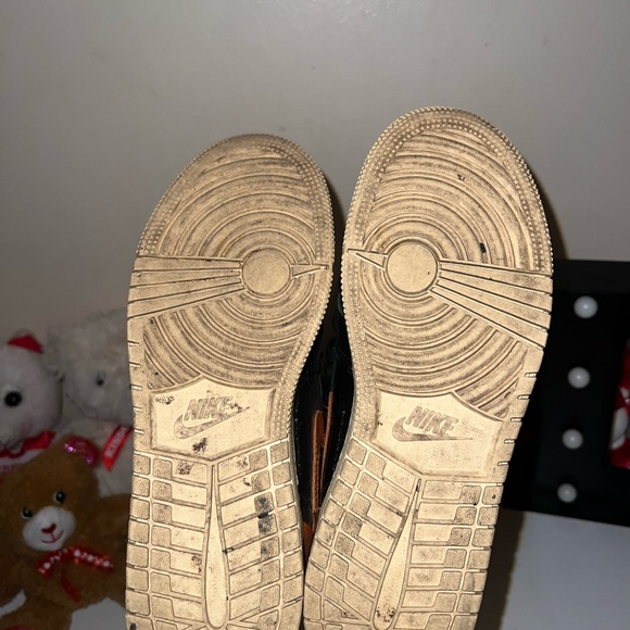 Jordan 1 - Picture 3 of 3